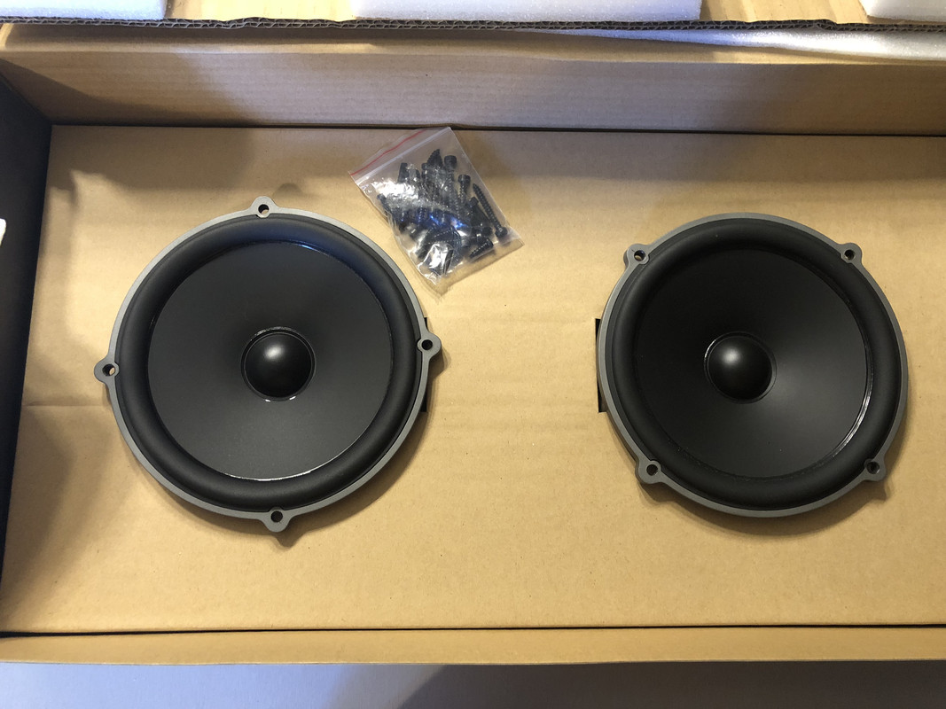 5E9BB89F-0EB7-4E26-81F4-EE60098A241C