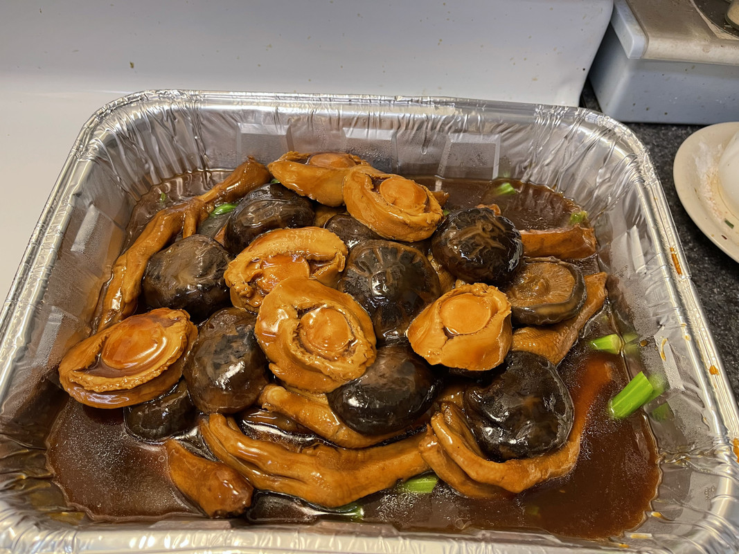 The-Gx-Sports-Forum-Chinese-Abalone-and-Duck-Feet.jpg
