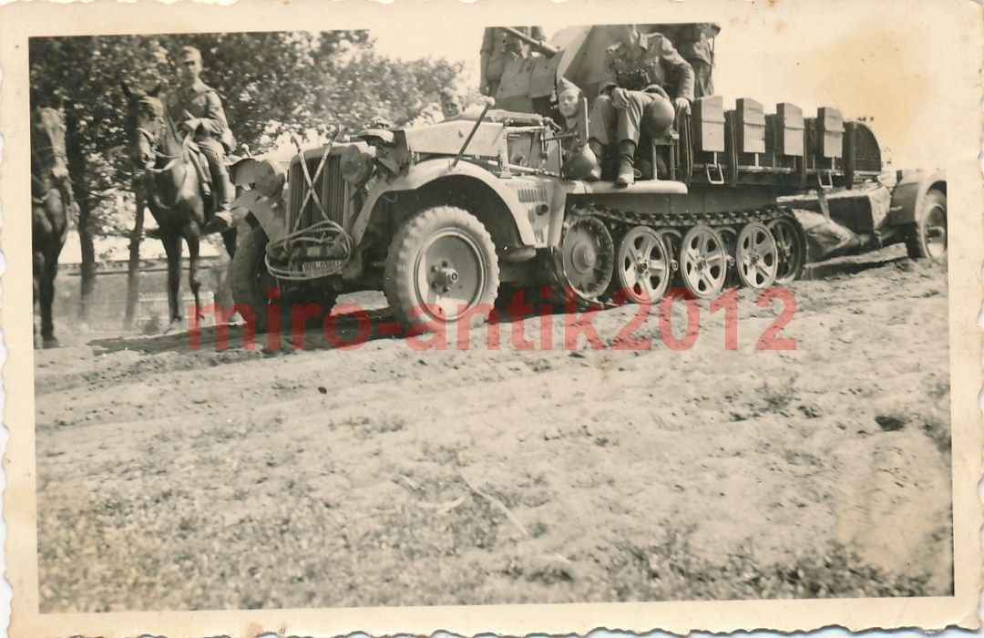 Foto, Panzerjäger Ers. Abtl. 5, 2cm Flak auf Sel