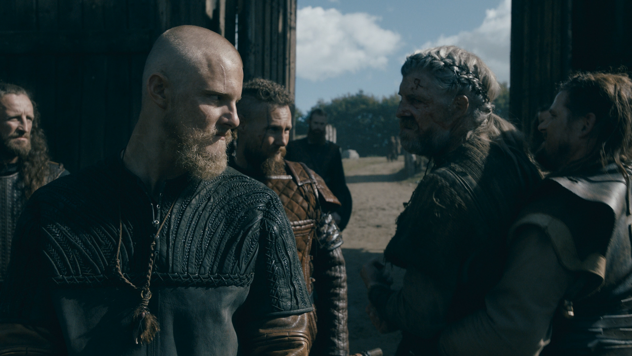 Vikings.S06E01.New.Beginnings.1080p.BluRay.REMUX.AVC.DTS-HD.MA.5.1.SHD13.mkv_snapshot_08.43_[2022.10