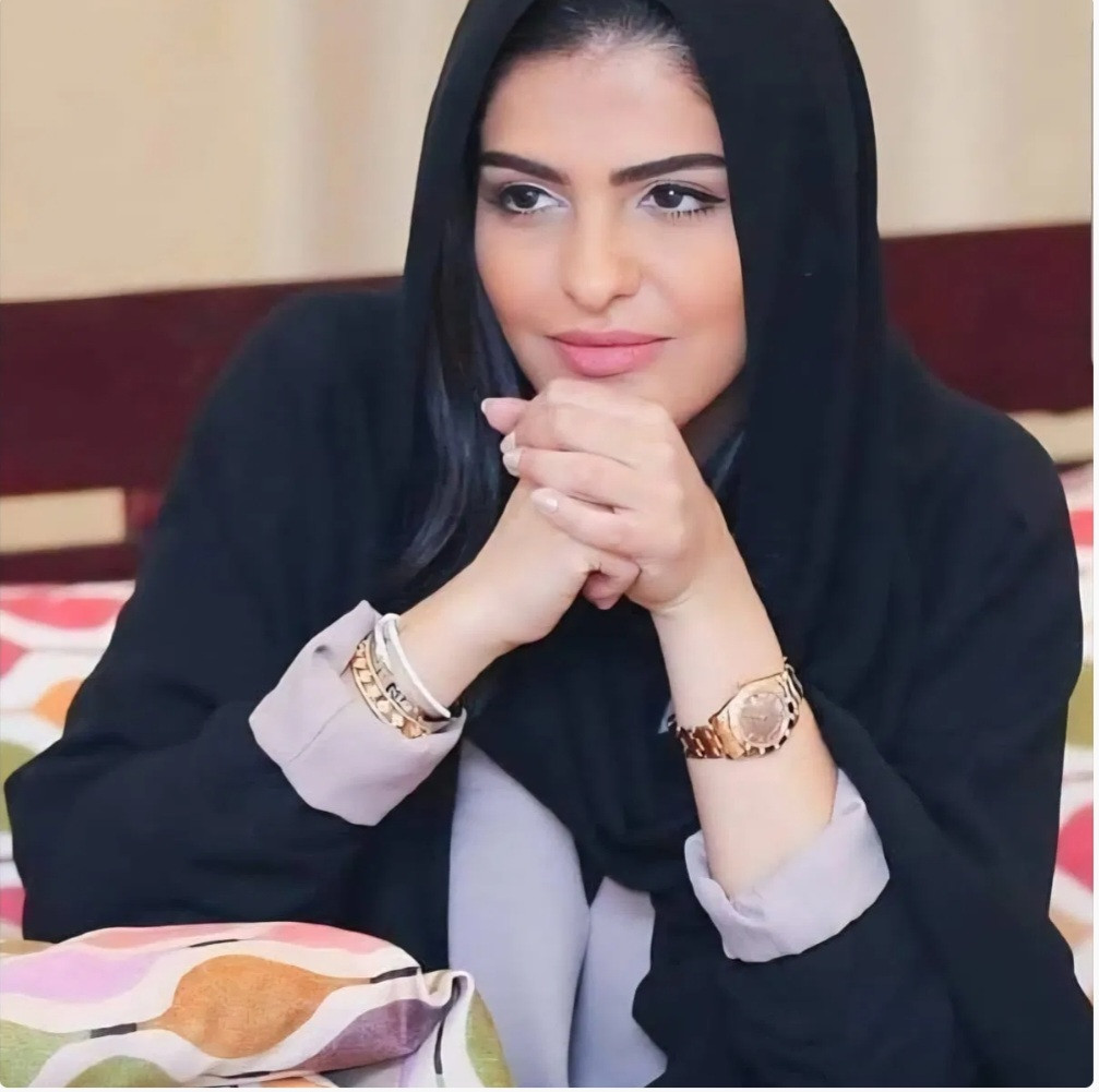 عضو الفريق 2
