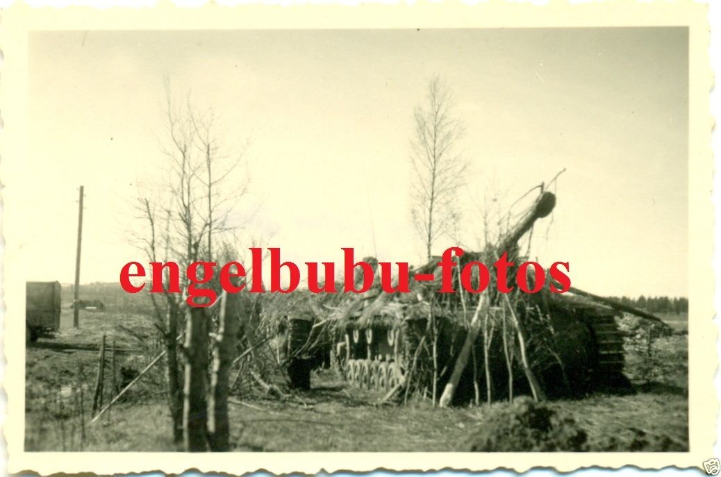 PANZER - STURMGESCHÜTZ - Befehlswagen - TARNUNG 