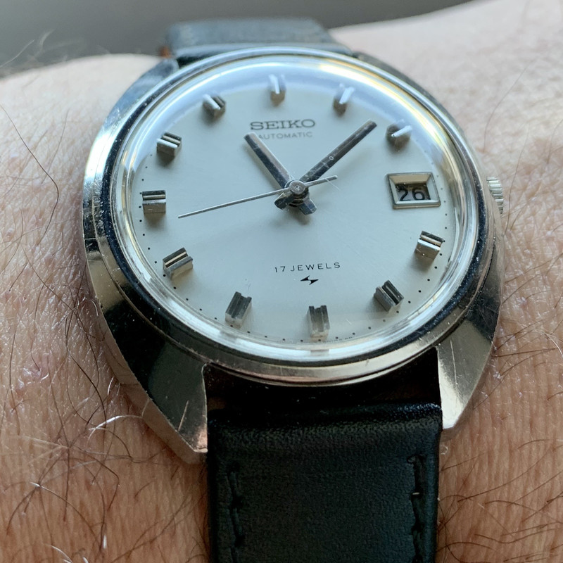 B1F6728F-3798-4B98-B043-68B2E48AC2A1