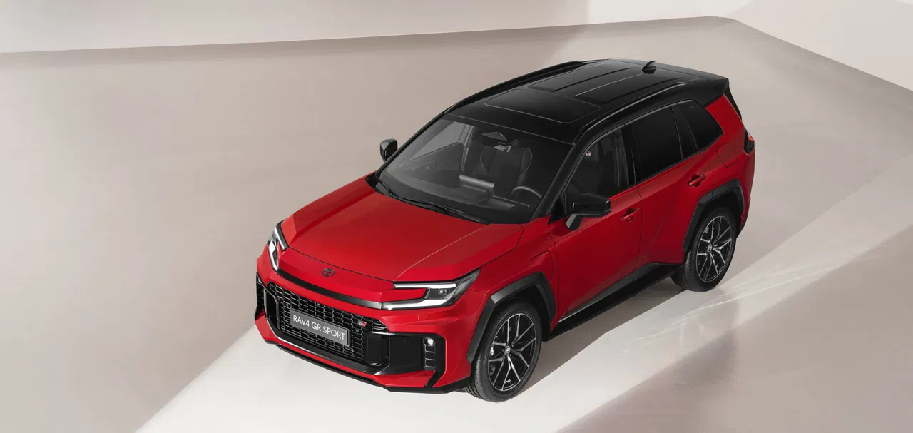 toyota-rav4-gr-sport-2026-17-682d6d0bce883.webp