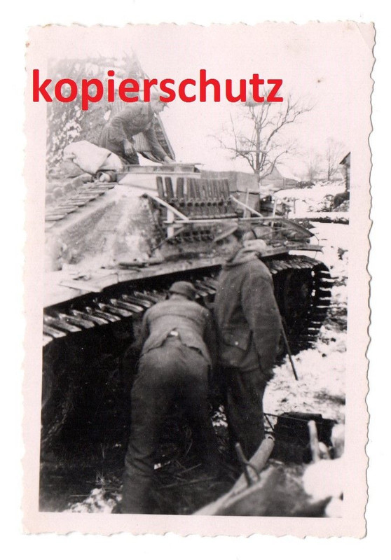 Ketten Reparatur Stug Sturmgeschütz-Abteilung 270 später Panzerj