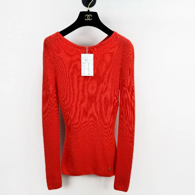 ea5e02e3 3875 469d 9753 13ff5c6c128d