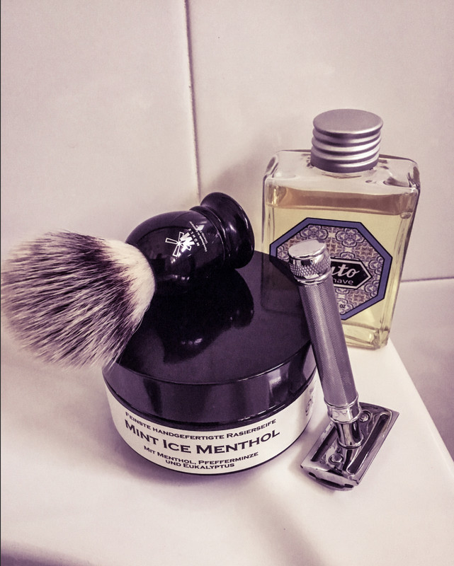 FCAA493B-3941-4086-815E-2FFC9D05E16C