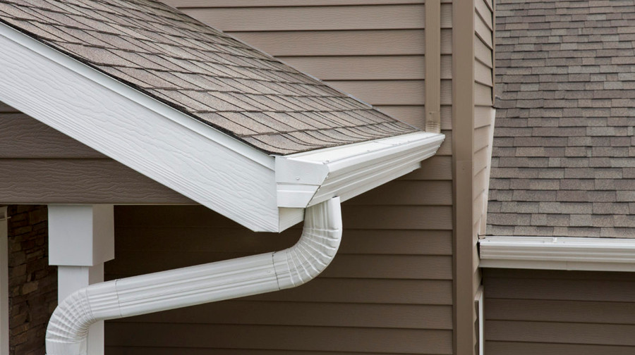 Significance of a Gutter System and Difference between Soft Wash & Pressure Clean