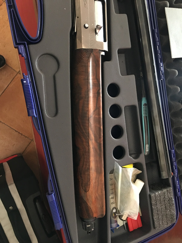 AEE70167-08B4-4A12-8DD5-A0FB036CDD1C