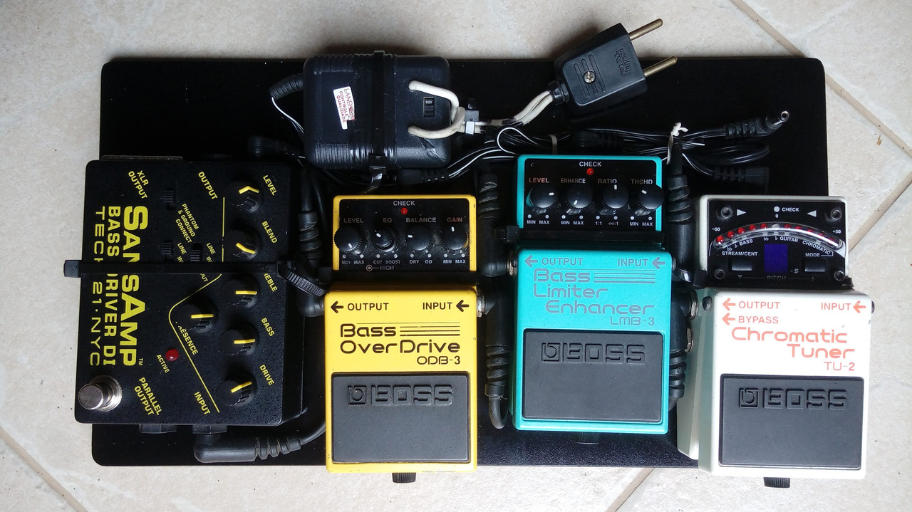 Postem fotos de suas pedalboards - Parte II - Página 14 Pedalboard-Guga-Ramone-2019-05-07