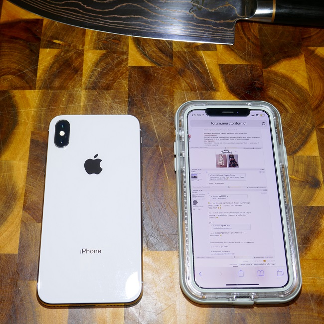 iphone-xs.jpg