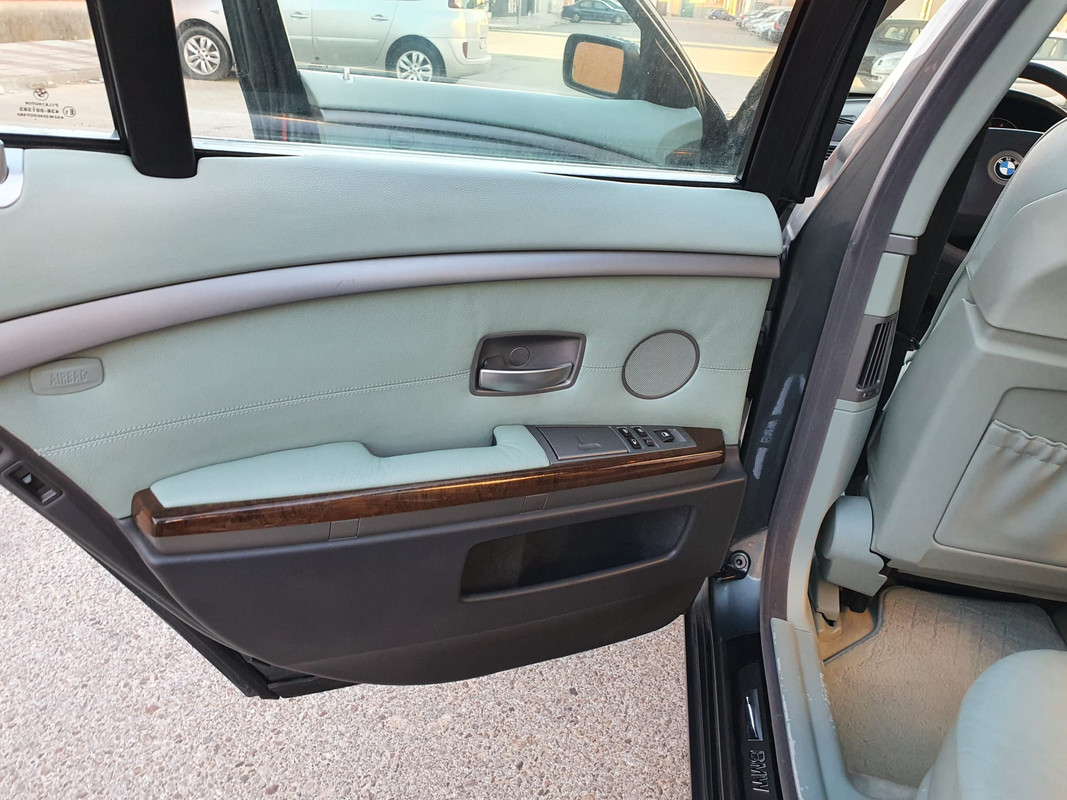 193b3bfd-e6de-4610-a2f1-6fe3836ef57d.jpg
