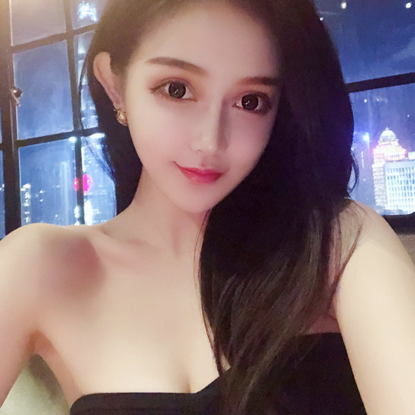 首尔品牌衣服：时尚与品质的代名词，价格是否真的昂贵？