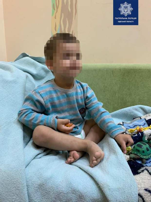 Bocah 3 tahun yang ditinggalkan di rumah sendirian selama tiga hari oleh sang ibu
