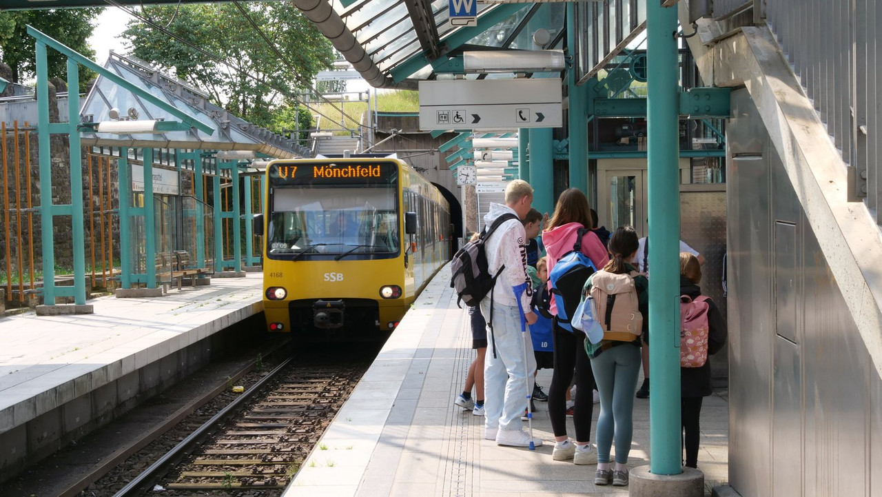 [Bild: 090625-093254-1b.jpg]