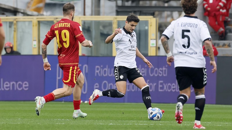 Dự đoán bóng đá, phân tích kèo Catanzaro vs Spezia, 01h30 ngày 22/05