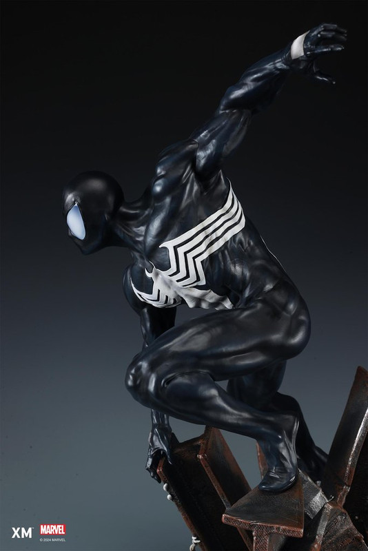 Premium Collectibles : Symbiote Spider-Man 1/4 Statue  3