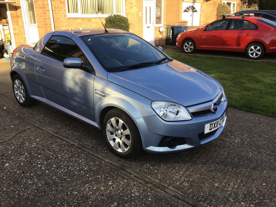 86E61019-37D6-4DFC-9344-769E153FD8AE