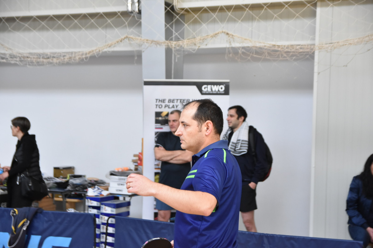 07117228-0420-4039-98A6-48BAC4303EFC