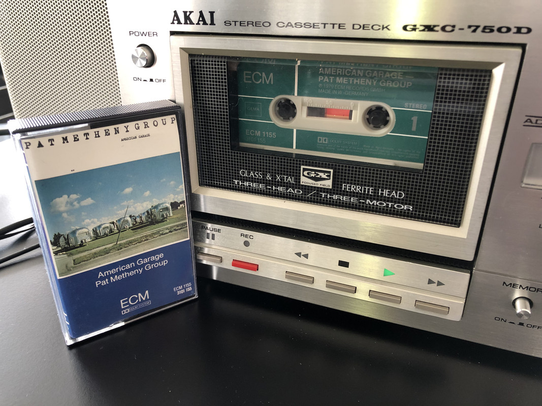 1D273F68-4C28-4B7B-AF79-835F9514C74A