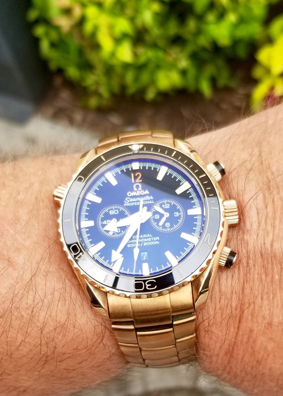 0704FFAE-9D6C-47F7-88E2-F54C468D4807