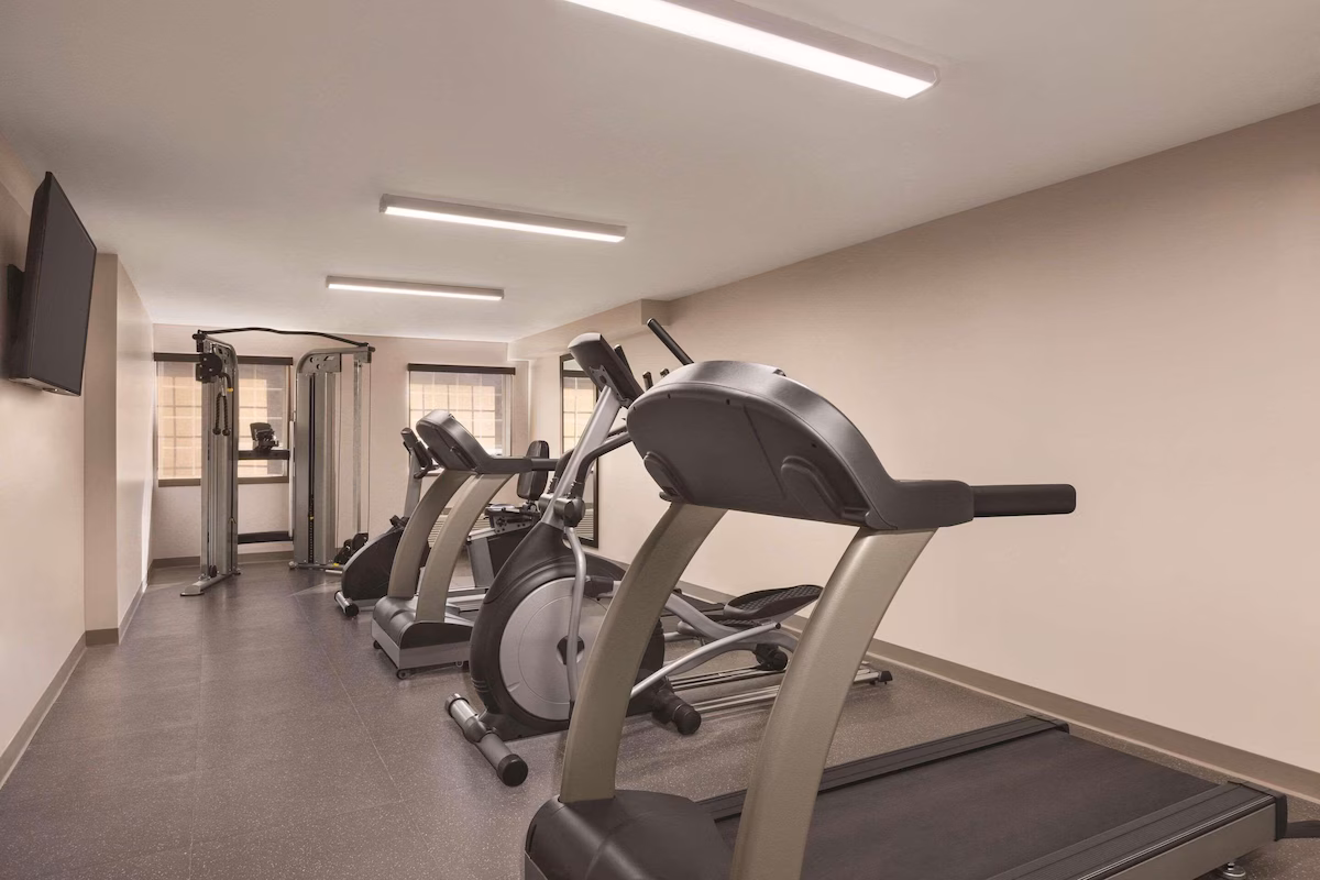 Country Inn and Suites property