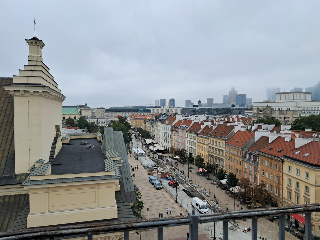 Varsovia 2024 la ciudad Fénix que resurgió de sus cenizas. - Blogs of Poland - Dia 1-Palacio Real, centro histórico y Free tour. (27)