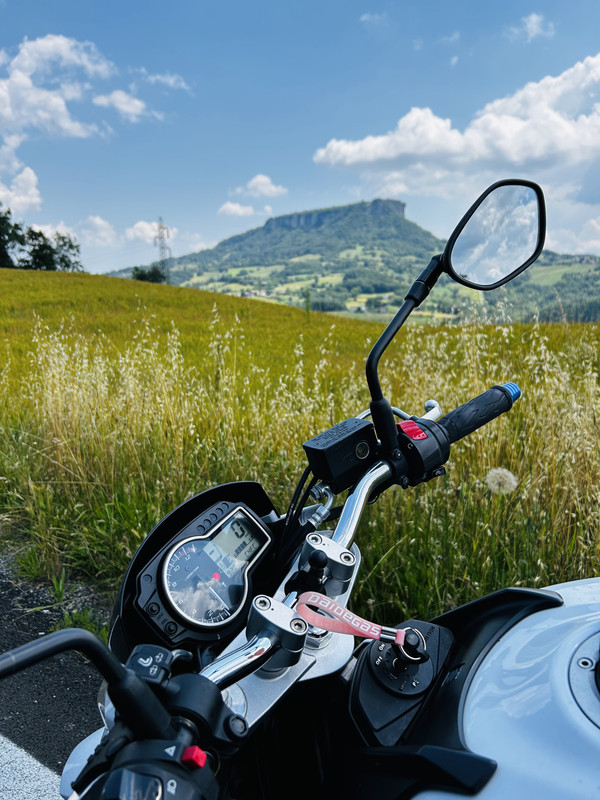 F3A2F812-0A10-4177-AC35-BA5E87584706