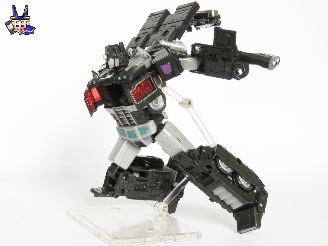 Netflix-War-For-Cybertron-Nemesis-Prime-07