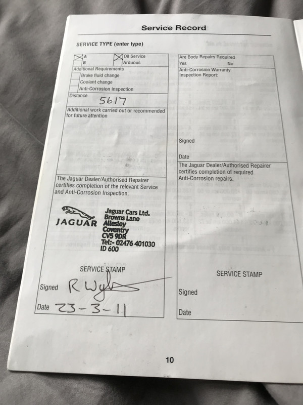 C0B939B9-3851-4D43-B3D5-EEB28B22A4C5