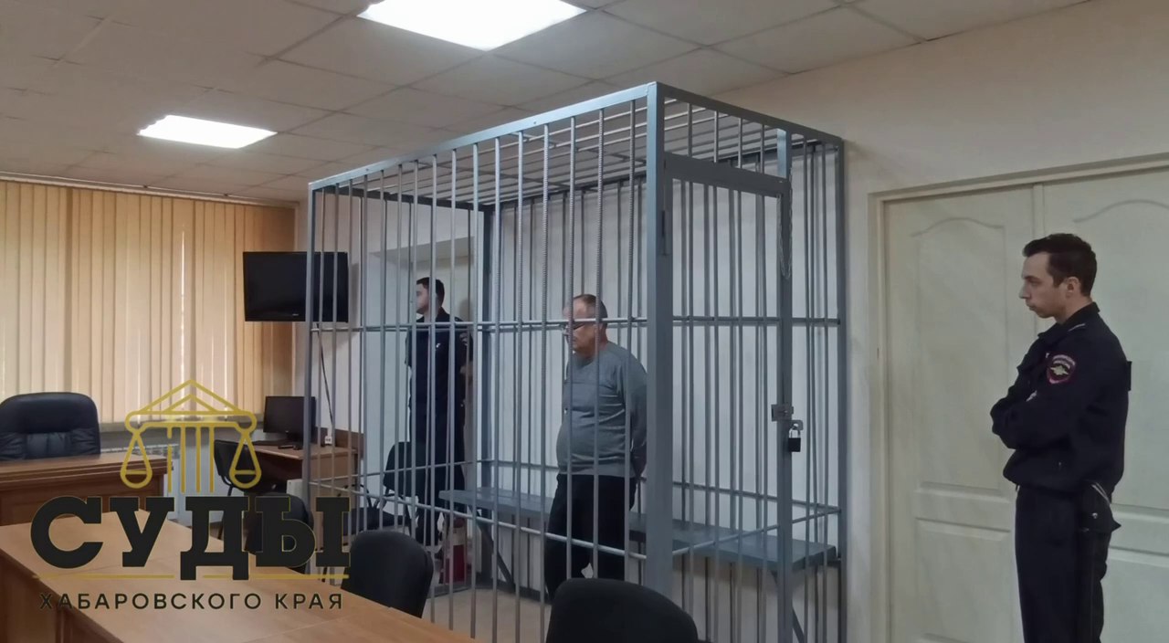 Хулиганство: суд арестовал хабаровчанина с топором
