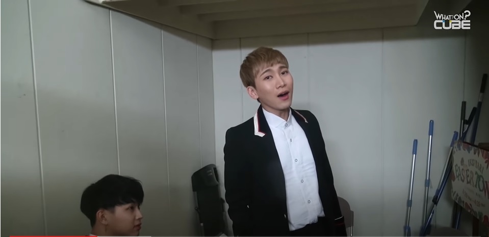 Eunkwang practices for Hamlet backstage