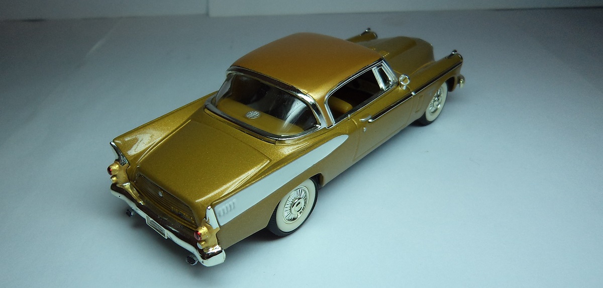 Studebaker Golden Hawk (10)
