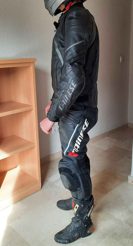 mono dos piezas Dainese "Impecable" Todocircuito