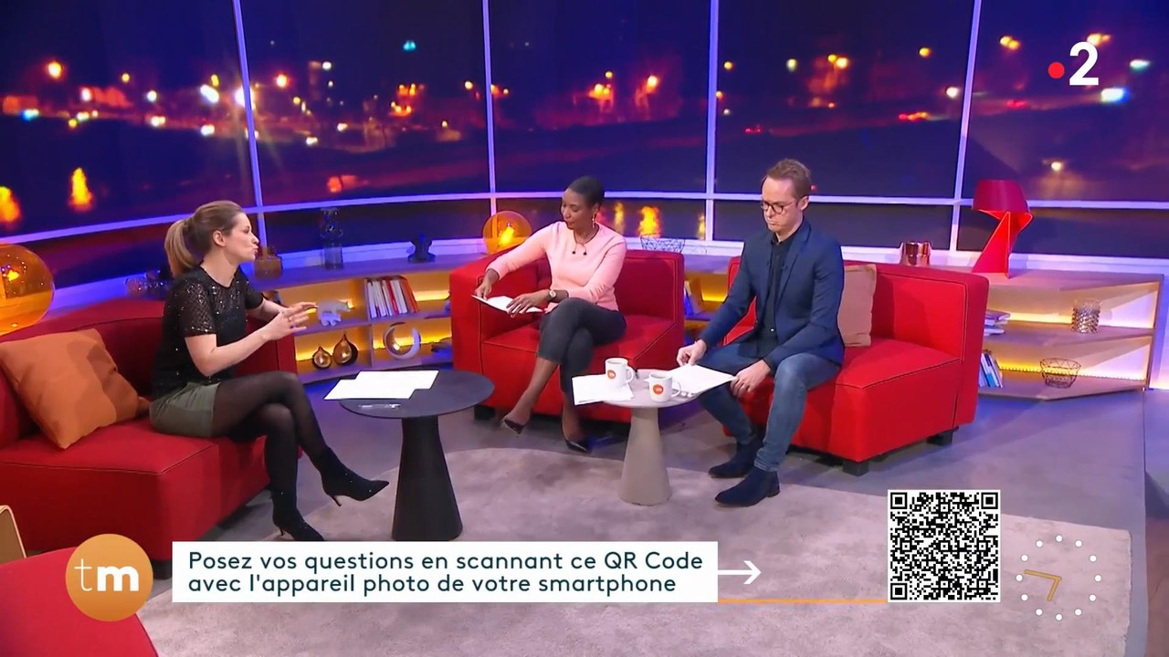 Maud Descamps 2021-12-26.mp4_snapshot_01.57_[2021.12.29_00.17.35]