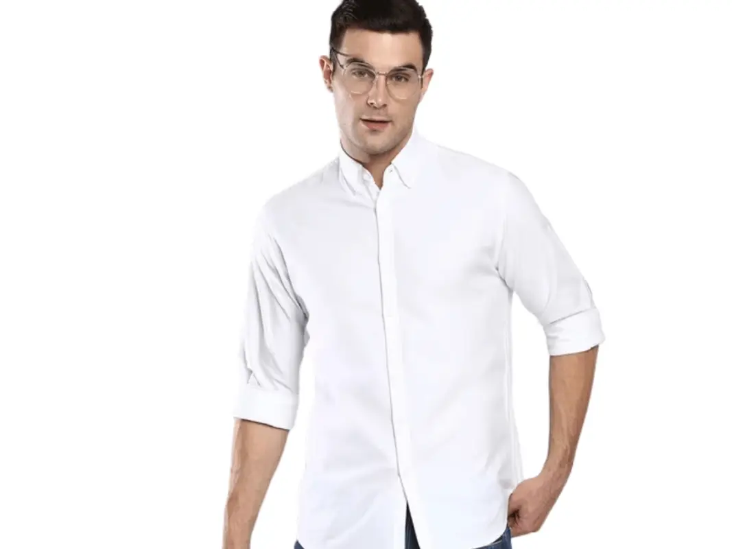 Men's white fashion ensembles