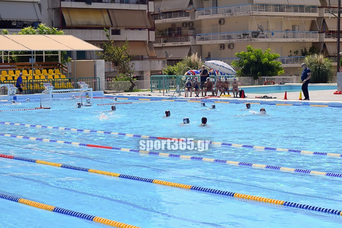 , Ά&rho;&gamma;&eta;&sigmaf; &Kappa;&alpha;&lambda;&alpha;&mu;ά&tau;&alpha;&sigmaf;: &Alpha;&sigma;&eta;&mu;έ&nu;&iota;&omicron; &mu;&epsilon;&tau;ά&lambda;&lambda;&iota;&omicron; &gamma;&iota;&alpha; &tau;&eta;&nu; &pi;&rho;&omicron;&mu;ί&nu;&iota; &omicron;&mu;ά&delta;&alpha; &sigma;&tau;&omicron; &Pi;&alpha;&nu;&epsilon;&lambda;&lambda;ή&nu;&iota;&omicron; &Pi;&rho;&omega;&tau;ά&theta;&lambda;&eta;&mu;&alpha; &pi;ό&lambda;&omicron; Silver League (&phi;&omega;&tau;&omicron;&gamma;&rho;&alpha;&phi;ί&epsilon;&sigmaf;)