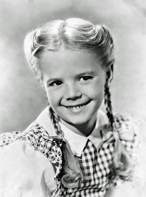 Natalie_Wood_md71