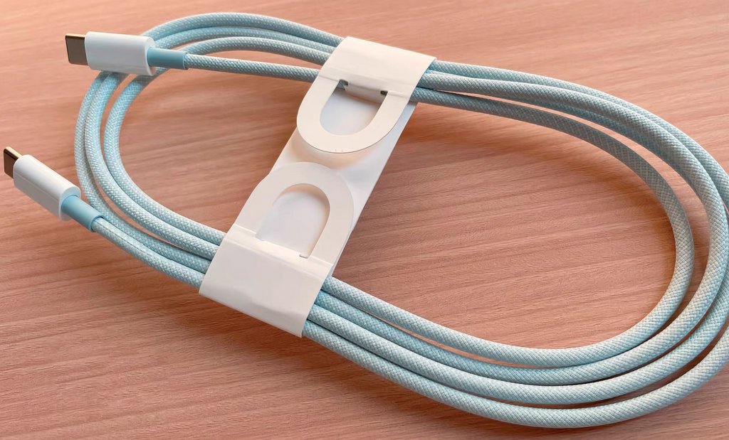 1-5m-usb-c-cable-iphone-15.jpg