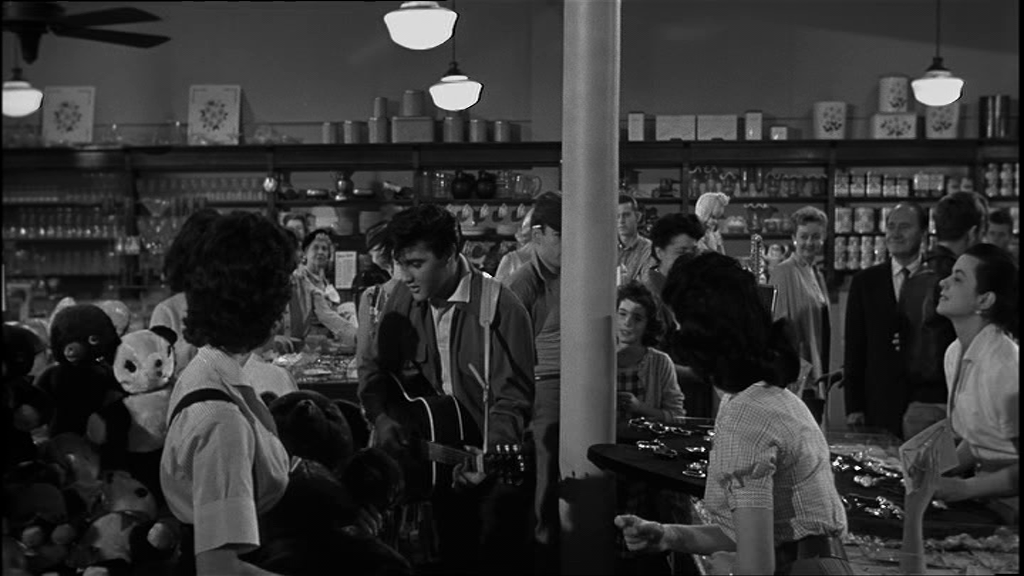 vlcsnap-2018-07-30-21h33m35s894