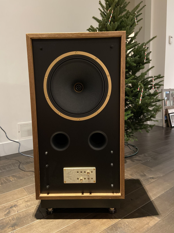 318DC852-5A57-49ED-B2CB-B095B8E7710C