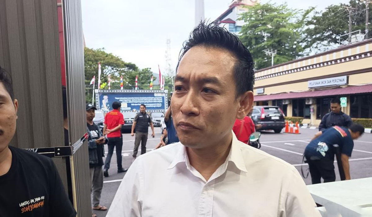 Tragis! Pria di Makassar Tumbang Diduga Kena Peluru Nyasar Pemburu! Tragis! Pria di Makassar Tumbang Diduga Kena Peluru Nyasar Pemburu!