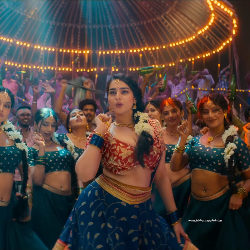 18 Ayesha Khan Hot Item Song MOTHA in Gangs of Godavari (2024)