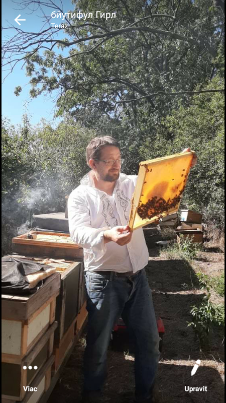 2DEFF878-2C6D-4829-9CC5-75BAF8093C80