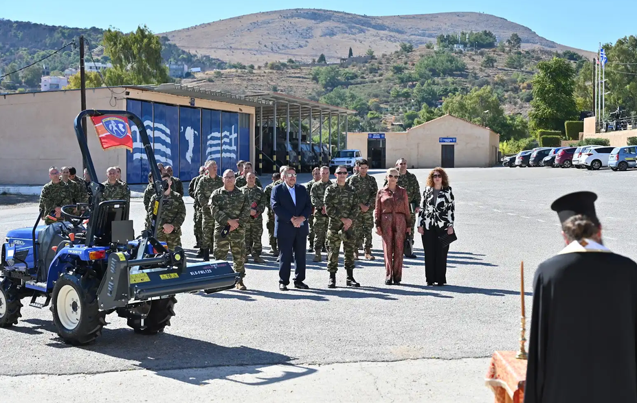 ΔΩΡΕΑ ΓΕΩΡΓΙΚΟΥ ΕΛΚΥΣΤΗΡΑ ΑΞΙΑΣ 15.000 ΕΥΡΩ ΣΤΗΝ 96 ΑΔΤΕ ΑΠΟ ΤΟΝ ΜΙΧΑΗΛ ΜΑΥΡΗ