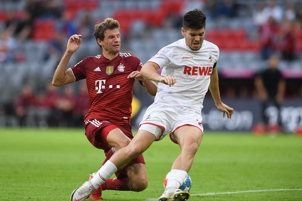 Club América tendría refuerzos de lujo con Meré y Arriola