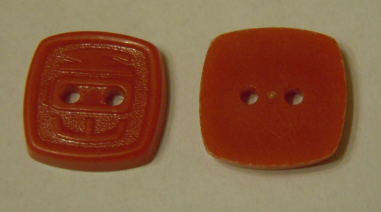 ЕОМ пуговицы 2