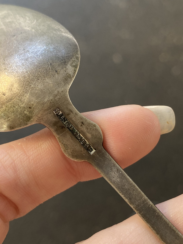 6D28F749-A550-4CE5-BE61-5139865D494C