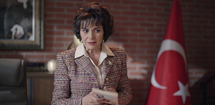 vlcsnap-2022-12-16-21h07m19s462