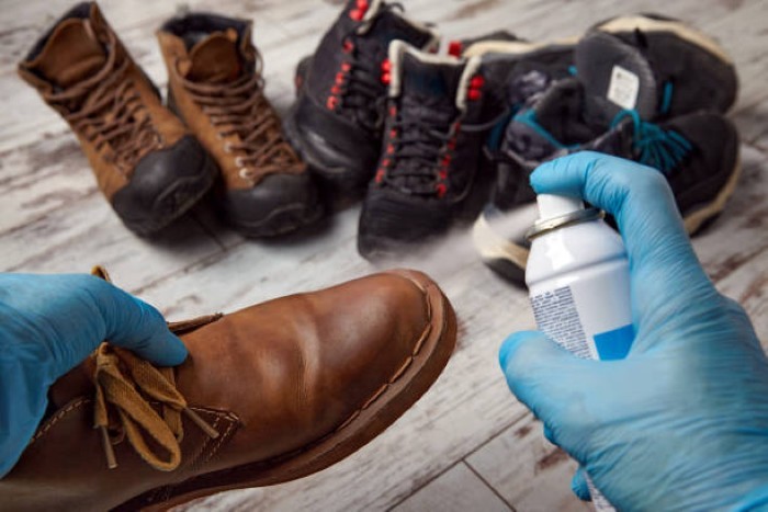 Waterproof-Spray-For-Your-Shoes-1.jpg